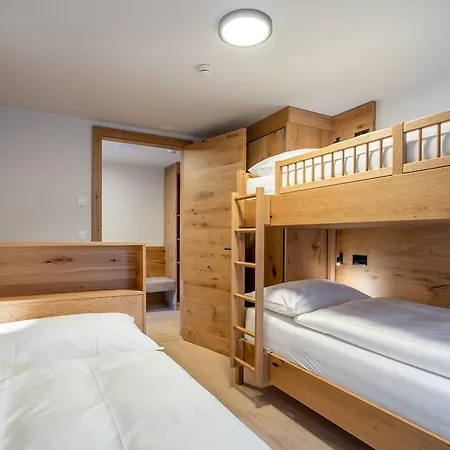 La Ginabelle Готель 4*