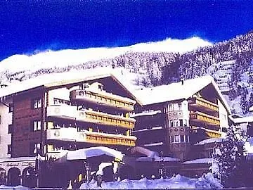 Готель La Ginabelle 4*