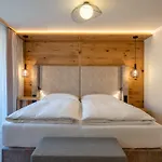Отель La Ginabelle Церматт