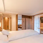 Отель La Ginabelle 4*